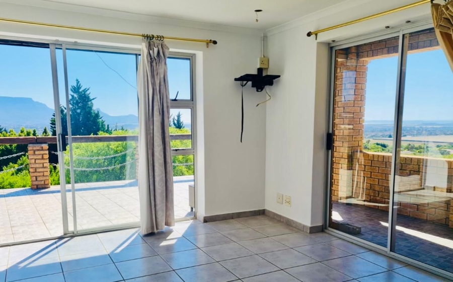 To Let 1 Bedroom Property for Rent in Plattekloof 3 Western Cape